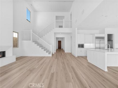 107 Bozeman , Irvine, CA