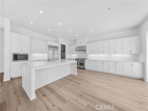 107 Bozeman , Irvine, CA