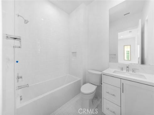 107 Bozeman , Irvine, CA