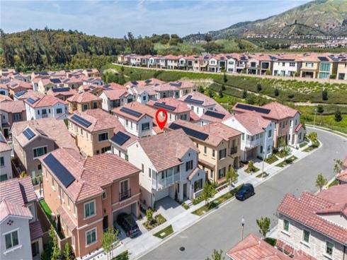 107  Bozeman  , Irvine, CA