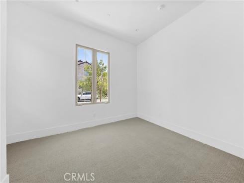 107 Bozeman , Irvine, CA