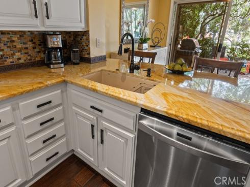 12 Monterey 2 , Irvine, CA