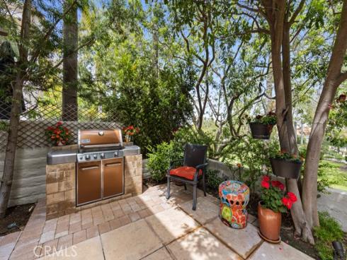 12 Monterey 2 , Irvine, CA