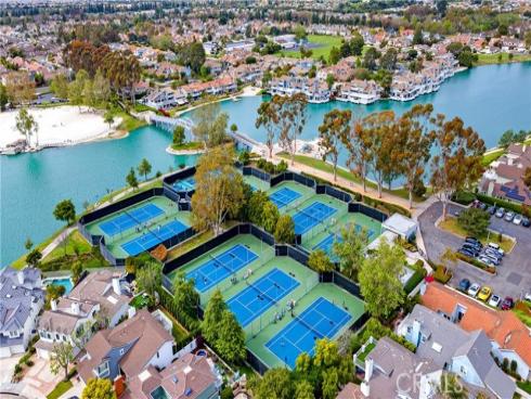 8 Oakgrove , Irvine, CA