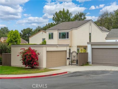 15 Willow Tree Ln , Irvine, CA
