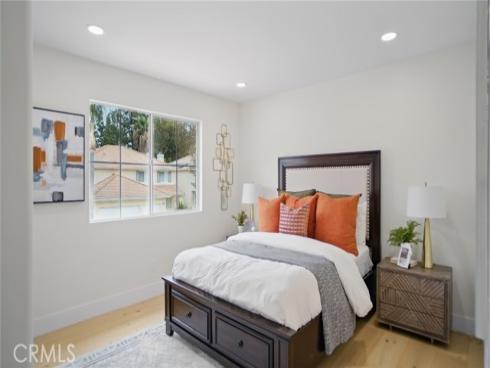 44 Statehouse Place, Irvine, CA