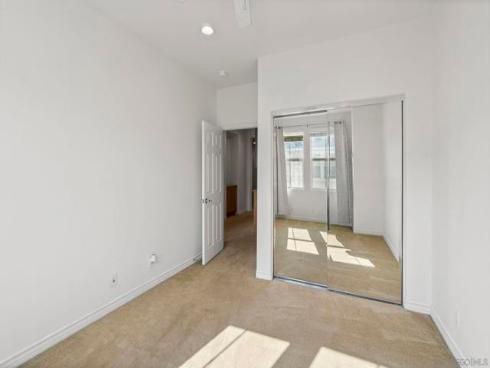 52 Honey Locust , Irvine, CA