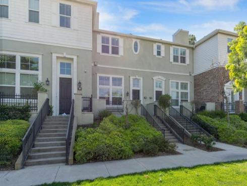 52 Honey Locust , Irvine, CA