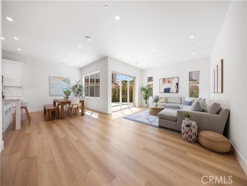 119 Rimstone , Irvine, CA