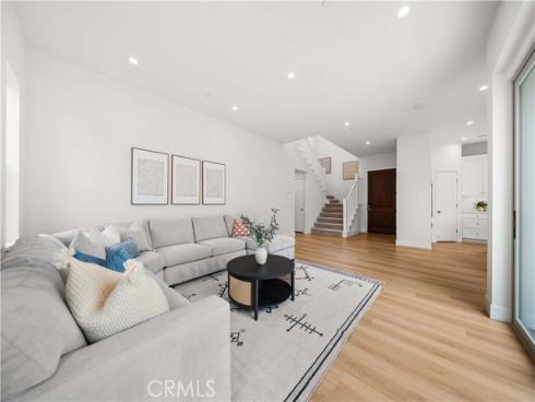 119 Rimstone , Irvine, CA