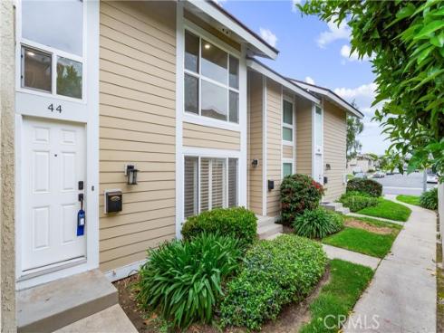 44 Elksford 3 Avenue, Irvine, CA