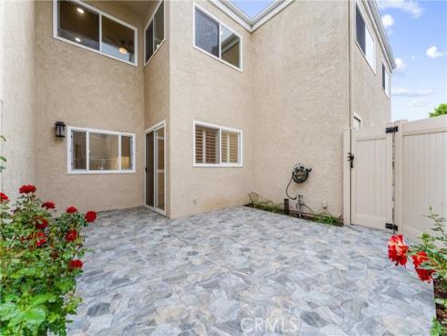 44 Elksford 3 Avenue, Irvine, CA