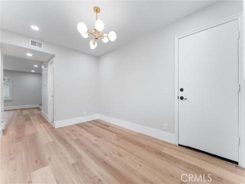 44 Elksford 3 Avenue, Irvine, CA