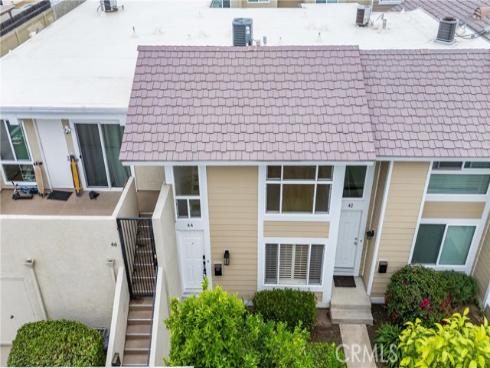 44 Elksford 3 Avenue, Irvine, CA
