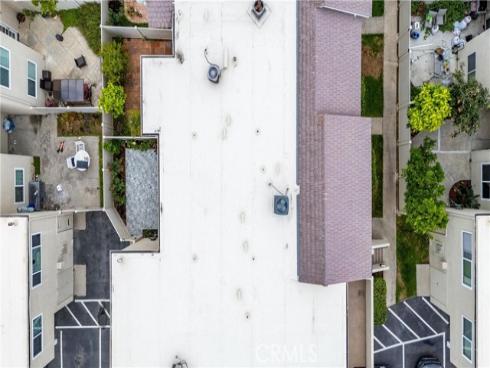 44 Elksford 3 Avenue, Irvine, CA