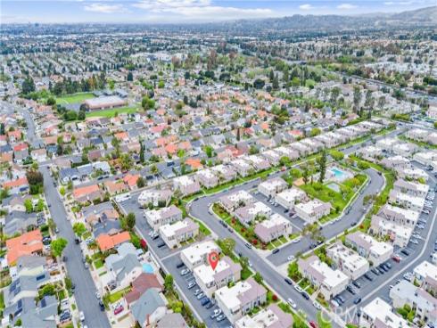 44 Elksford 3 Avenue, Irvine, CA