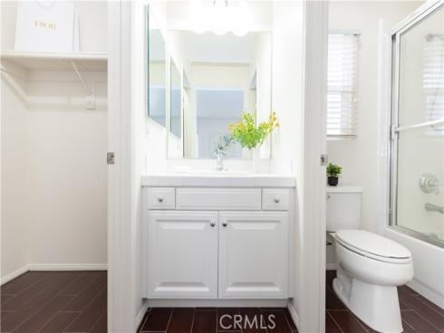 74 Chantilly , Irvine, CA