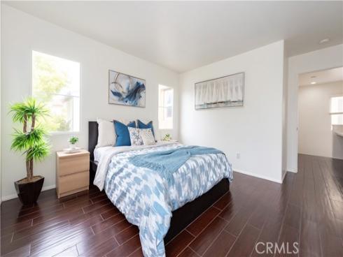 74 Chantilly , Irvine, CA