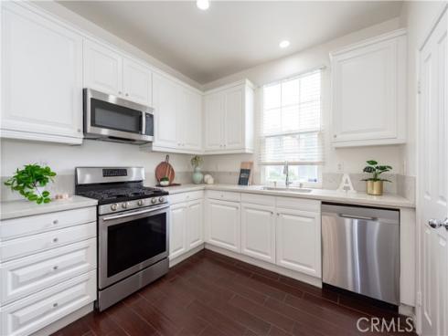 74 Chantilly , Irvine, CA