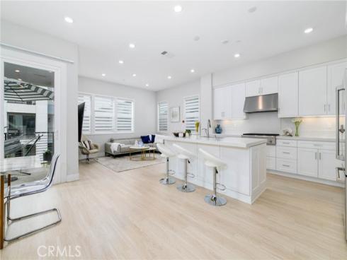 102 Pattern , Irvine, CA