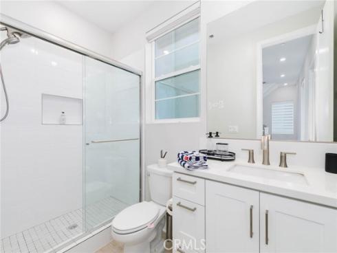 102 Pattern , Irvine, CA