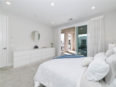 102 Pattern , Irvine, CA