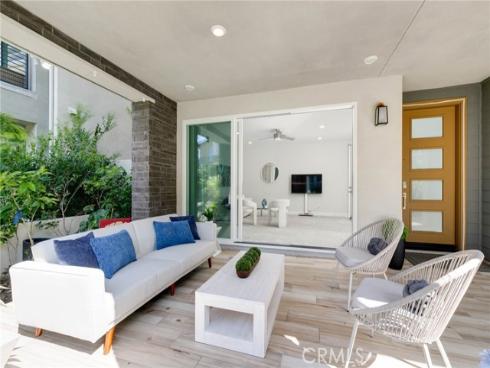 102 Pattern , Irvine, CA