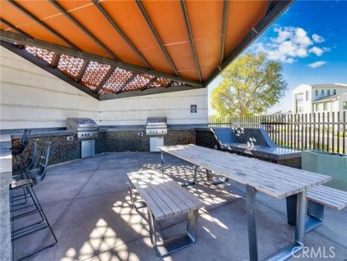 102 Pattern , Irvine, CA