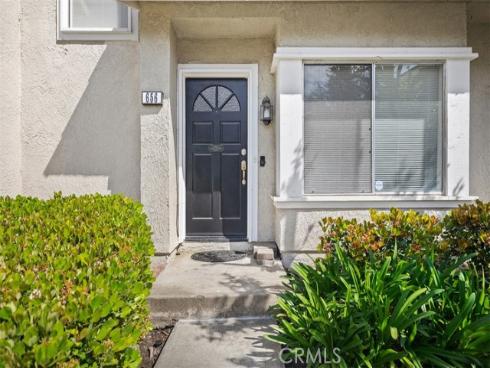 656 Springbrook 21 , Irvine, CA