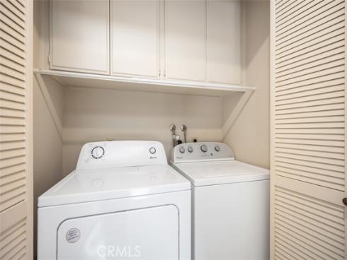 656 Springbrook 21 , Irvine, CA