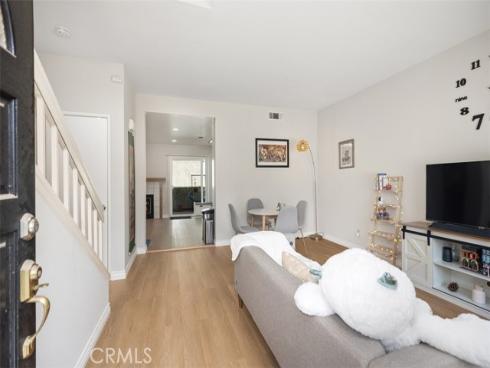 656 Springbrook 21 , Irvine, CA