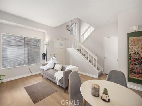 656 Springbrook 21 , Irvine, CA