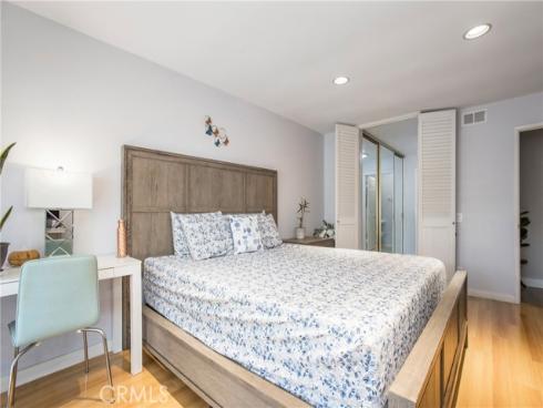 5111 Alder , Irvine, CA