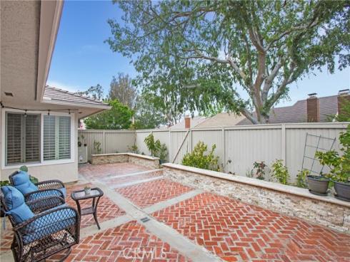 5111 Alder , Irvine, CA