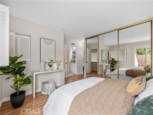 12 Windrow , Irvine, CA