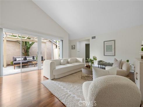 12 Windrow , Irvine, CA