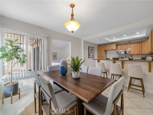 12 Windrow , Irvine, CA