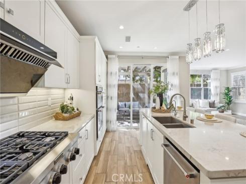 111 Baja , Irvine, CA