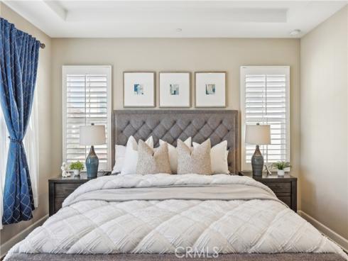 111 Baja , Irvine, CA