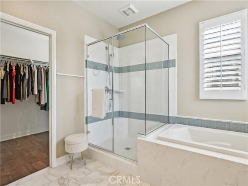 111 Baja , Irvine, CA