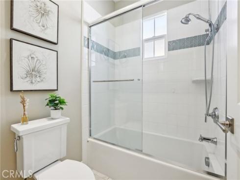 111 Baja , Irvine, CA