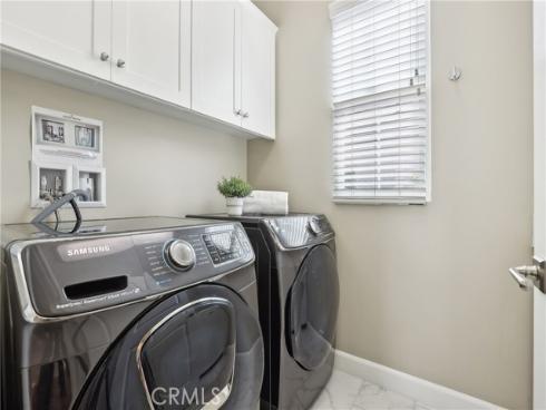 111 Baja , Irvine, CA