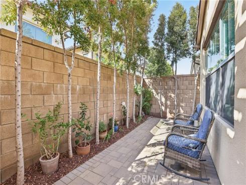 111 Baja , Irvine, CA