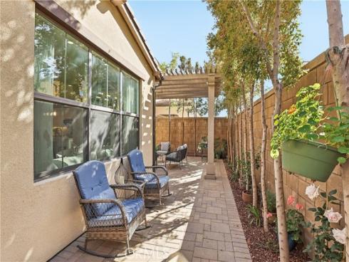 111  Baja  , Irvine, CA