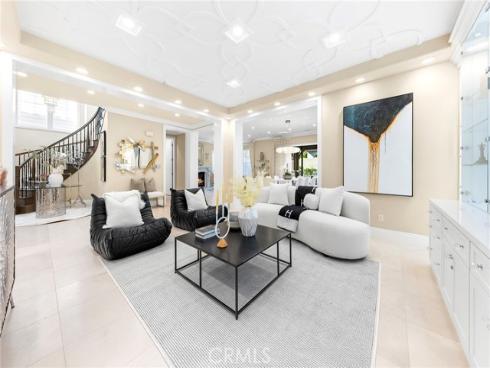 123 Calderon , Irvine, CA