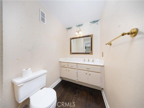 29 Farragut , Irvine, CA