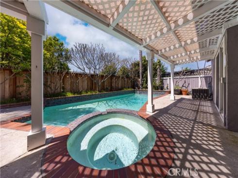 29 Farragut , Irvine, CA