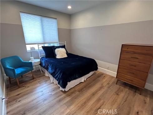 22 Mineral King , Irvine, CA