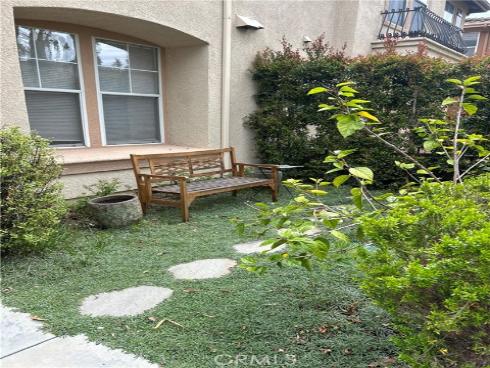 22 Mineral King , Irvine, CA