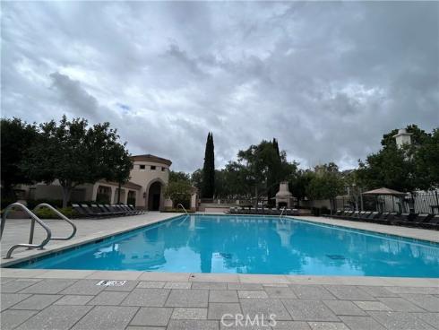 22 Mineral King , Irvine, CA